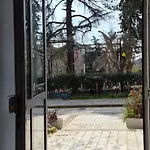 Kevin's 102 - Tirane, Albania * تيرانا