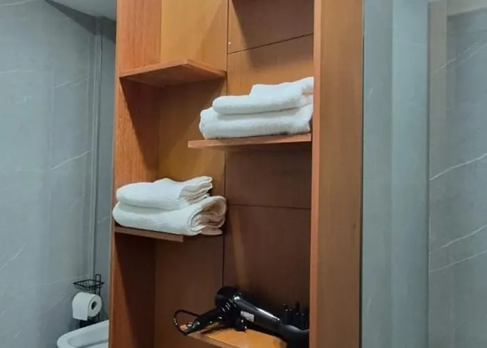 Appartamento Kevin's 102 - Tirane, Albania *